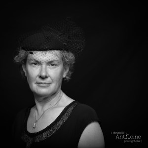 portrait studio noir et blanc photographe saint brieuc christelle anthoine photographe