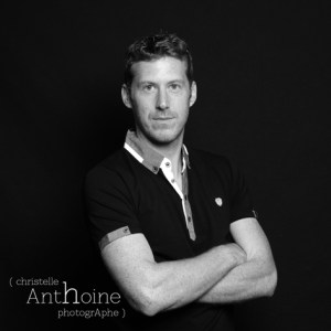 Portrait studio photographe noir et blanc Saint brieuc Christelle Anthoine